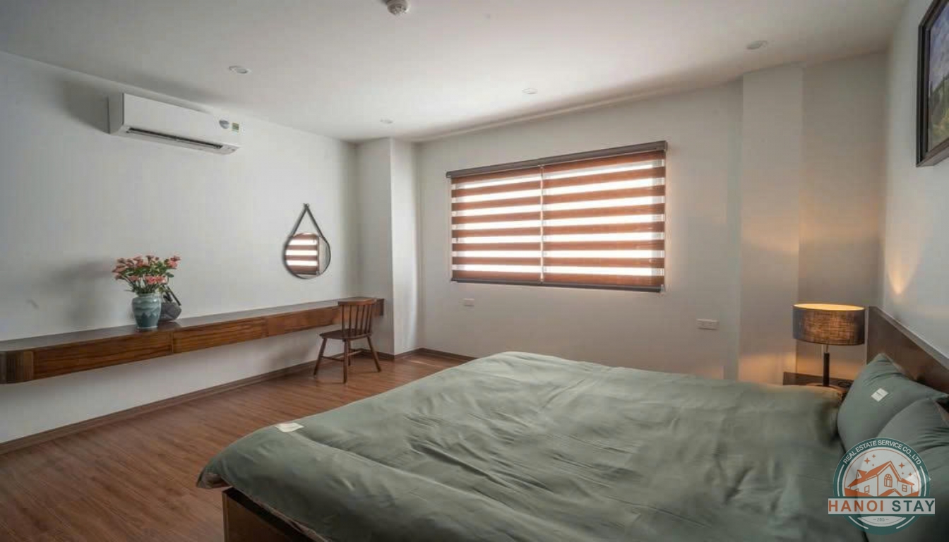 Lake View 02 BR Apartment for Rent in Yen Phu Area, Tay Ho 6