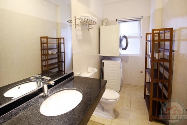 Lake View 03 BR Apartment For Rent in Quang Khanh str, Tay Ho 10