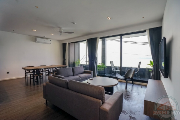Lake View 03 BR Apartment for Rent in Tay Ho – 169sqm with Balcony 1