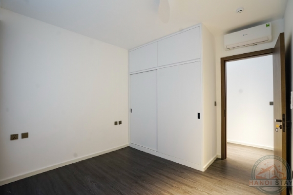 Lake View 03 BR Apartment for Rent in Tay Ho – 169sqm with Balcony 21