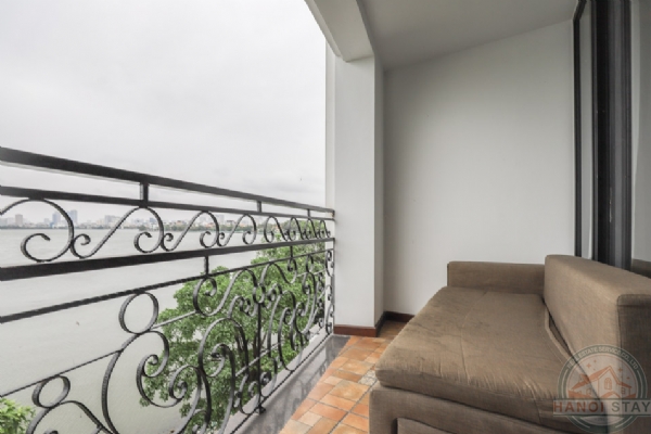 Lake View 03 BR Apartment for rent in Tu Hoa Str, Tay Ho 2