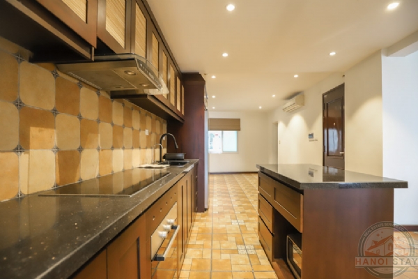 Lake View 03 BR Apartment for rent in Tu Hoa Str, Tay Ho 6