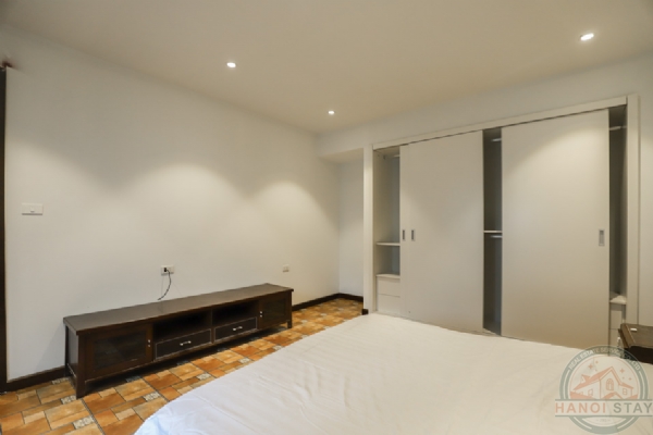 Lake View 03 BR Apartment for rent in Tu Hoa Str, Tay Ho 11
