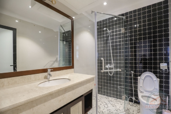Lake View 03 BR Apartment for rent in Tu Hoa Str, Tay Ho 18