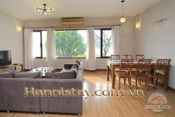 *Lake View 2nd Floor Two Bedroom Apartment for rent in Tu Hoa street, Tay Ho* 3