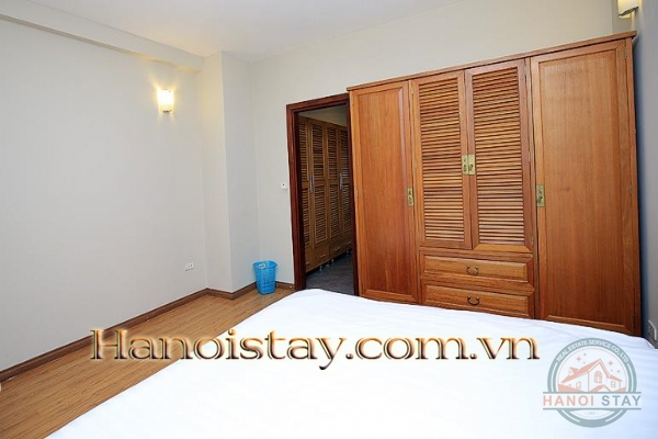 *Lake View 2nd Floor Two Bedroom Apartment for rent in Tu Hoa street, Tay Ho* 6