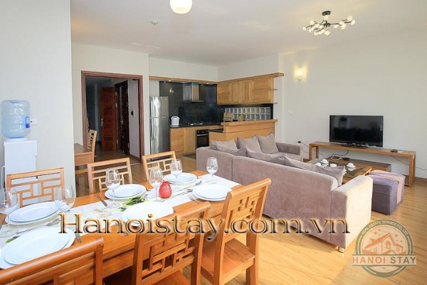 *Lake View 2nd Floor Two Bedroom Apartment for rent in Tu Hoa street, Tay Ho* 8