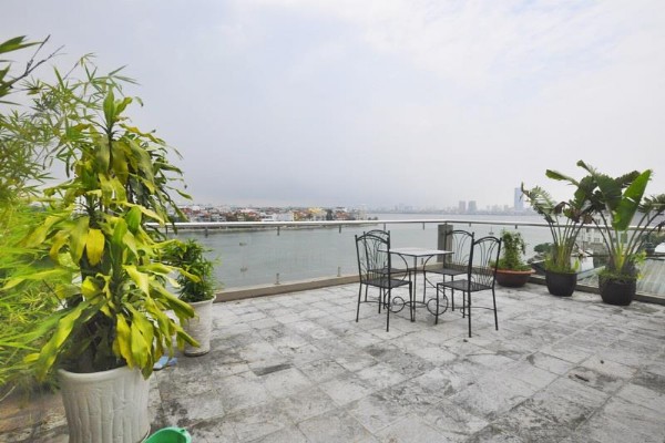 *Lake View 3 Bedroom Apartment Rental in Quang An street, Tay Ho District, Modern Amenities* 6