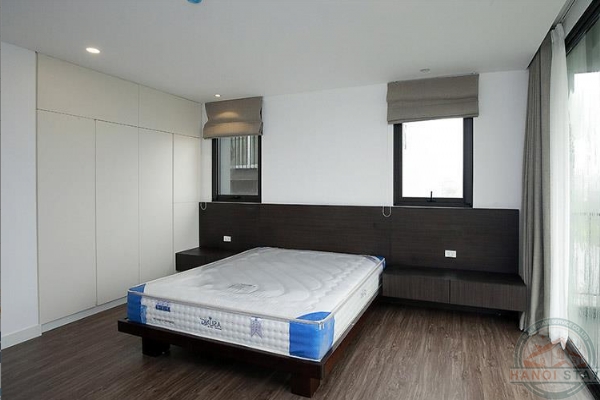 *Lake View 3 BR apartment for rent in To Ngoc Van str, Tay Ho, Impressive Design & Scenery* 6
