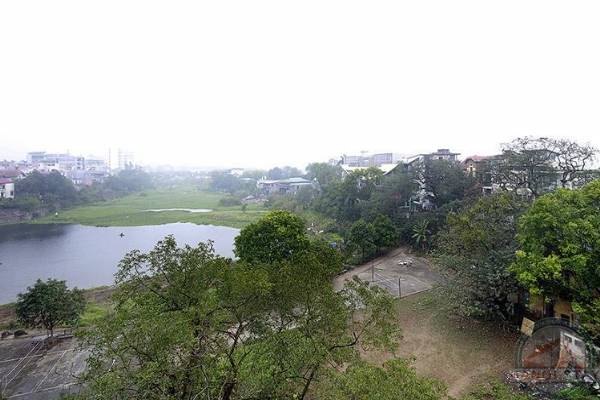 *Lake View 3 BR apartment for rent in To Ngoc Van str, Tay Ho, Impressive Design & Scenery* 9