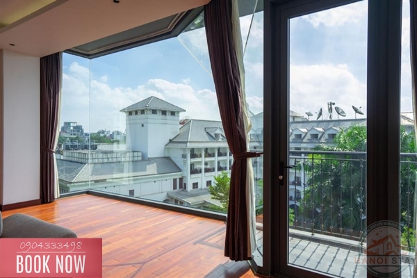 Lake view and morden 3 bedroom apartment for rent on Tu Hoa street, Tay Ho 12