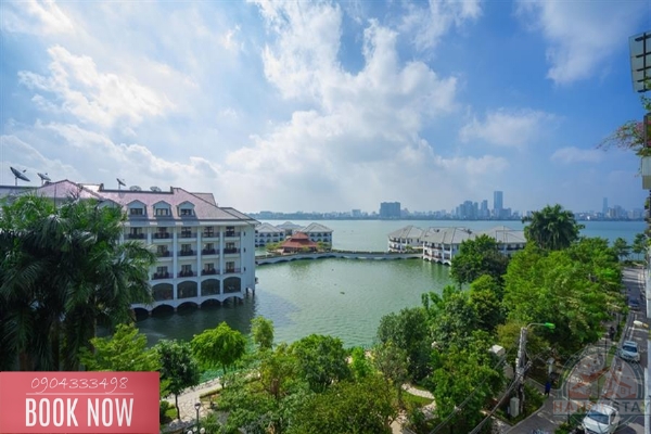 Lake view and morden 3 bedroom apartment for rent on Tu Hoa street, Tay Ho 14