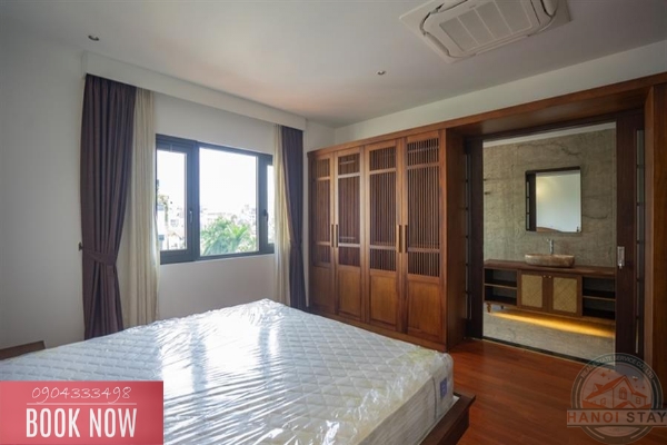Lake view and morden 3 bedroom apartment for rent on Tu Hoa street, Tay Ho 27