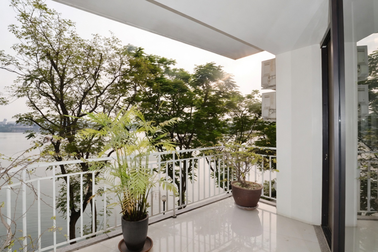 High Quality serviced apartment in Truc Bach, Lake view, Small balcony