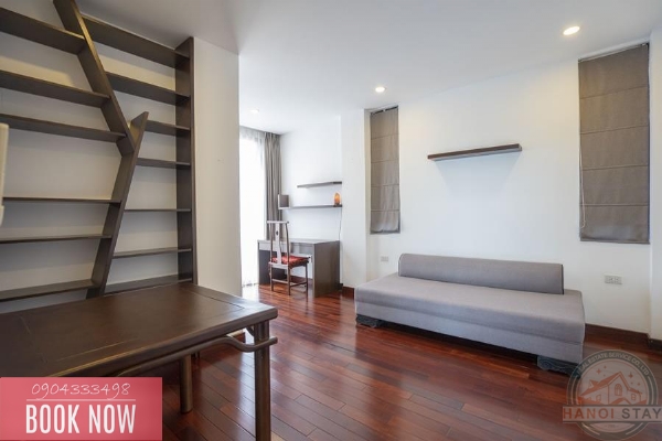 LAKE VIEW apartment with 4 bedrooms for rent in Dang Thai Mai street, Tay Ho 28