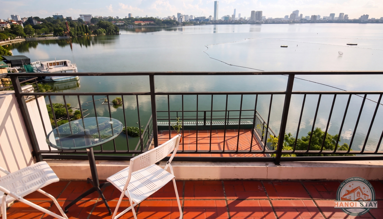 Lake View & Budget Apartment for rent near Truc Bach Area, Hanoi 1