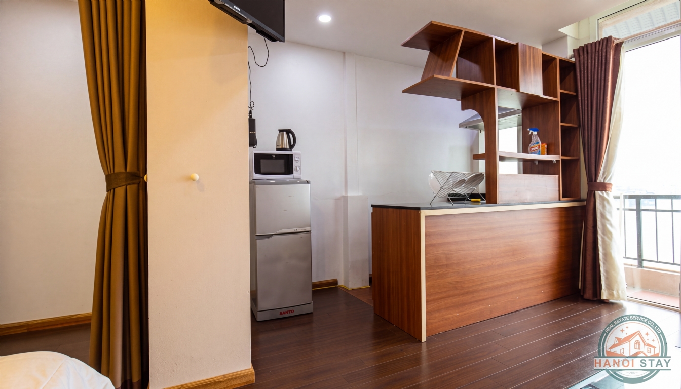 Lake View & Budget Apartment for rent near Truc Bach Area, Hanoi 4