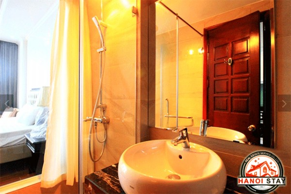 Lake View Cozy Property Rental in Yen Phu Village, Tay Ho district 6