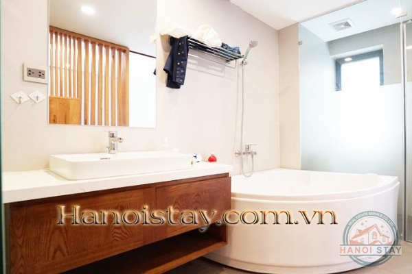 *Lake View Modern 2 Bedroom Property For Rent in Tu Hoa street, Tay Ho, Big Balcony* 15