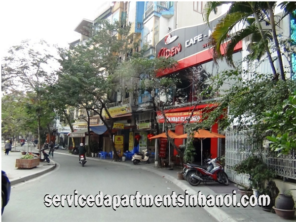 Lake view modern serviced apartment in Kim Ma str, Ba Dinh 3