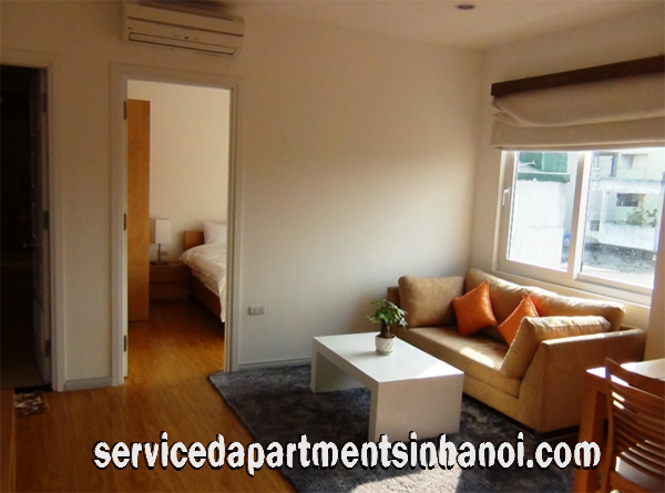 Lake view modern serviced apartment in Kim Ma str, Ba Dinh 6