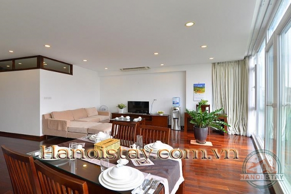 Lake View Modern Two Bedroom Apartment For Rent in Truc Bach Area, Ba Dinh 2