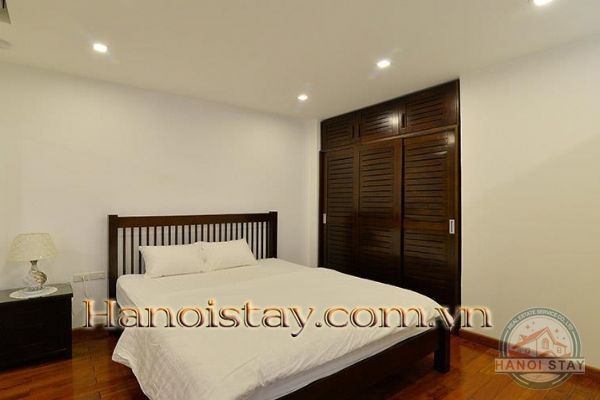 Lake View Modern Two Bedroom Apartment For Rent in Truc Bach Area, Ba Dinh 8