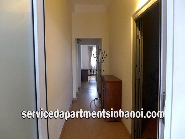 Lake View One Bedroom Apartment for rent in Nhat Chieu street, Tay Ho 6