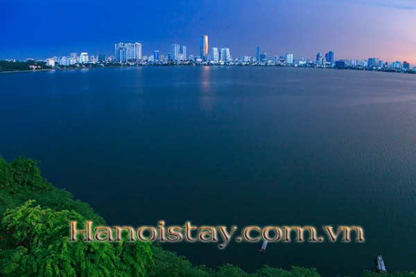 Lake View Serviced Apartment Rental in Yen Phu Area. Tay Ho District with Lovely Balcony 17
