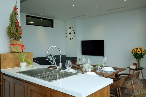 Lake View, Spacious Balcony & Contemporary 2BR Apartment for Rent in Tu Hoa, Tay Ho 4