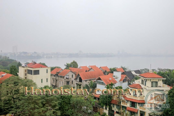 *Lake View Top Floor 4 Bedroom Serviced Apartment rental in Quang Khanh street, Tay Ho* 1
