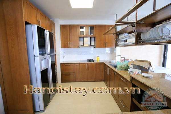 *Lake View Top Floor 4 Bedroom Serviced Apartment rental in Quang Khanh street, Tay Ho* 11