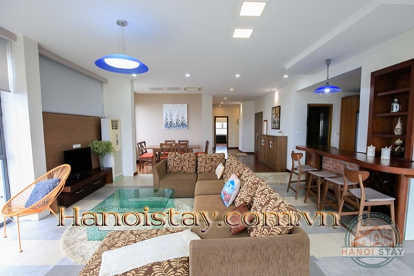 *Lake View Top Floor 4 Bedroom Serviced Apartment rental in Quang Khanh street, Tay Ho* 9