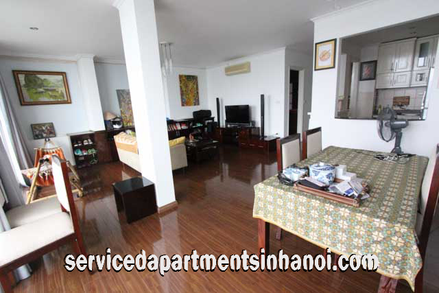 Lake View Two Bedroom Apartment For rent in Xuan Dieu str, Tay Ho, Big Balcony 5