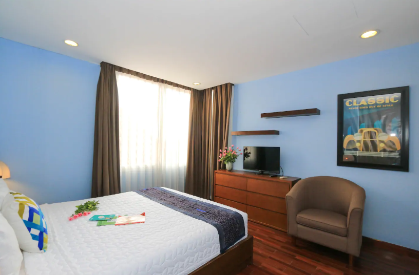 Lake View Two Bedroom Apartment Rental in Quang Khanh street, Tay Ho, Reasonable Price 5
