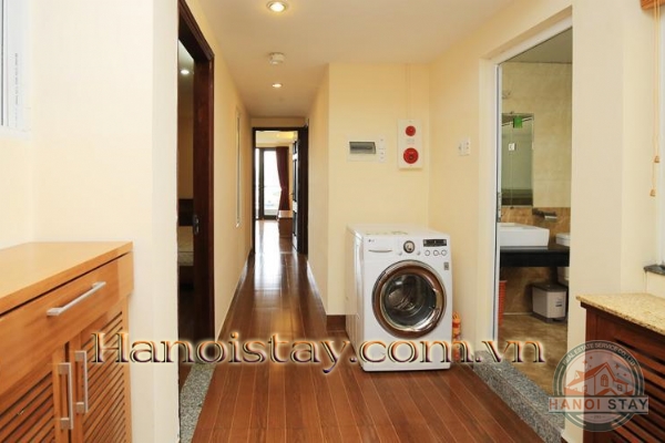 Lakefront Three bedroom Apartment Rental in Xuan Dieu st, Tay Ho, *Perfect Sunset 11