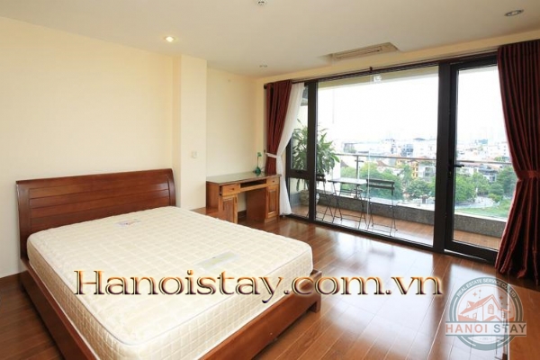 Lakefront Three bedroom Apartment Rental in Xuan Dieu st, Tay Ho, *Perfect Sunset 14