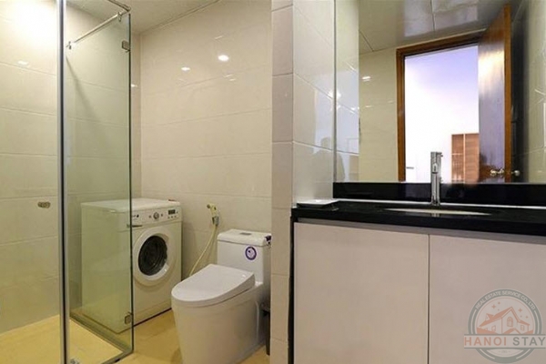 *Lakescape Apartment for rent in Xuan Dieu street, Tay Ho, upgraded furniture* 4