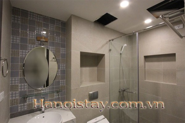 Lakeview apartment Rental in Nghi tam, Near InterConinental Hotel 7