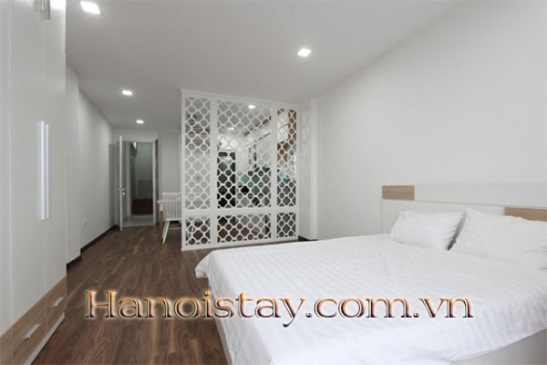 Lakeview Apartment Rental with Convenient Balcony For rent in Lac Long Quan St, Tay Ho 5