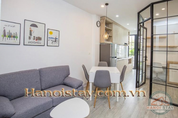 Lakeview Spacious One Bedroom Apartment Rental in Near Sheraton Hotel, Tay Ho 1