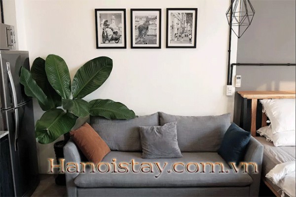 Lakeview Studio Apartment Rental in Truc Bach Area, Ba Dinh, Lovely Balcony 3