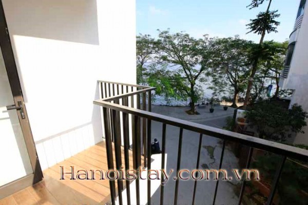 Large 3BR Apartment Direct Lake view in Quan An Area, Center of Tay Ho 2