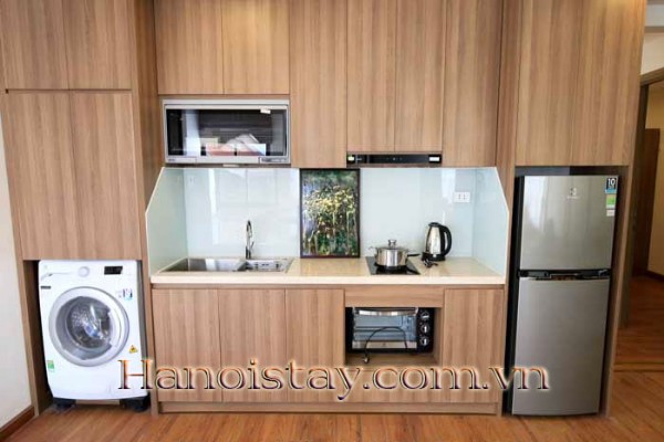 Large 3BR Apartment Direct Lake view in Quan An Area, Center of Tay Ho 19