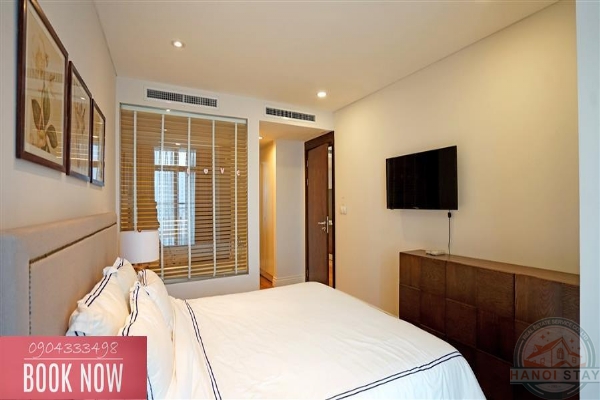 Live in Comfort: Elegance 3 BR Serviced Apartment for rent in Hoang Thanh Tower, Hai Ba Trung with Indoor Pool & Gym 14