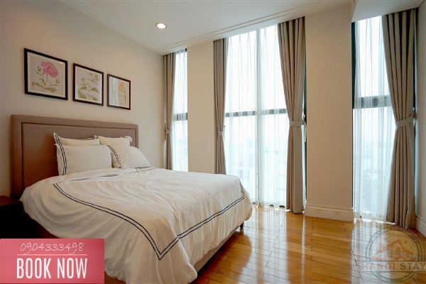 Live in Comfort: Elegance 3 BR Serviced Apartment for rent in Hoang Thanh Tower, Hai Ba Trung with Indoor Pool & Gym 17