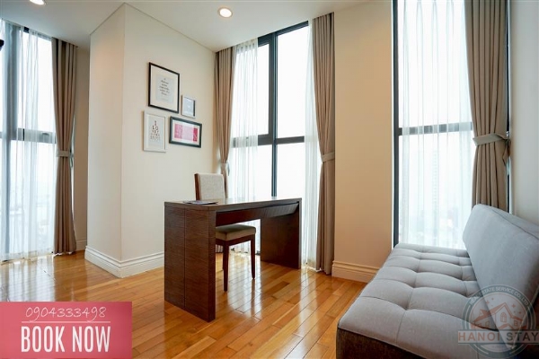 Live in Comfort: Elegance 3 BR Serviced Apartment for rent in Hoang Thanh Tower, Hai Ba Trung with Indoor Pool & Gym 21