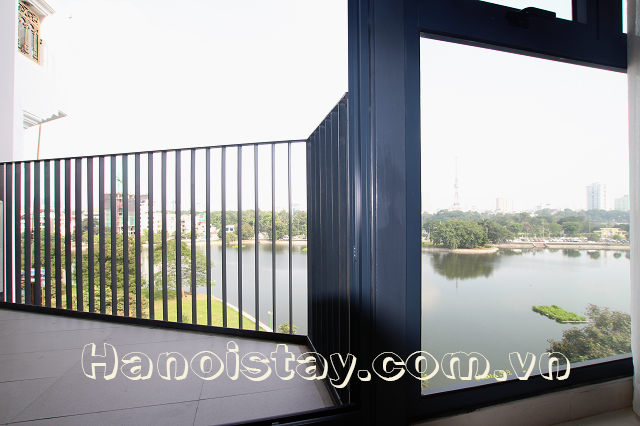 Lovely Lakeview One Bedroom Apartment Rental in Le Duan street, Dong Da 4