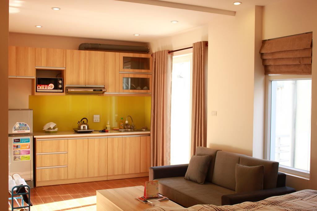 Lovely Studio Apartment For Rent in Au Co street, Tay Ho 1
