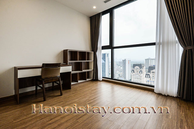 *Luxurious 03 Bedroom Apartment For Rent in Vinhomes Skylake Pham Hung Stunning Interior* 1
